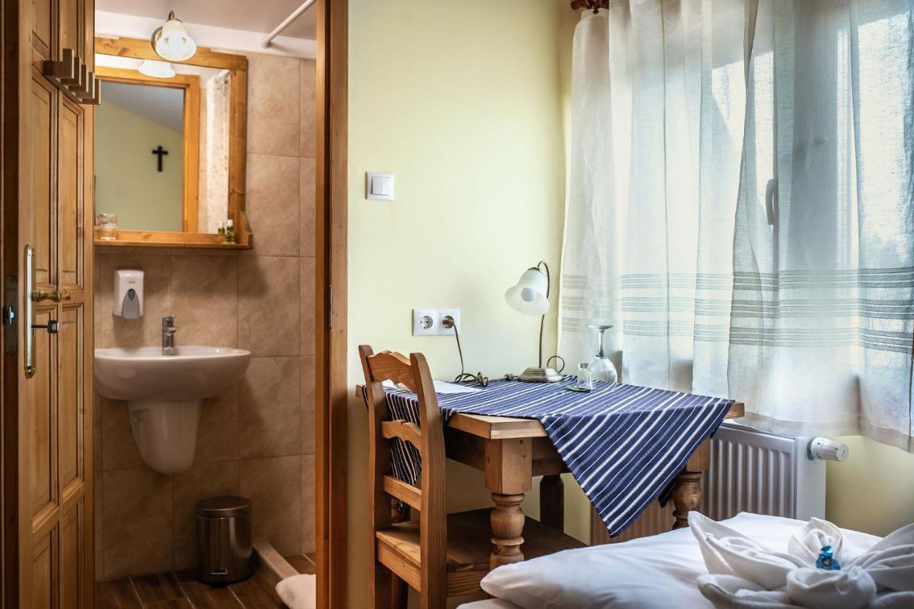 Szent Gellert Borhaz Es Vendegfogado Bed and Breakfast Makó Exteriör bild