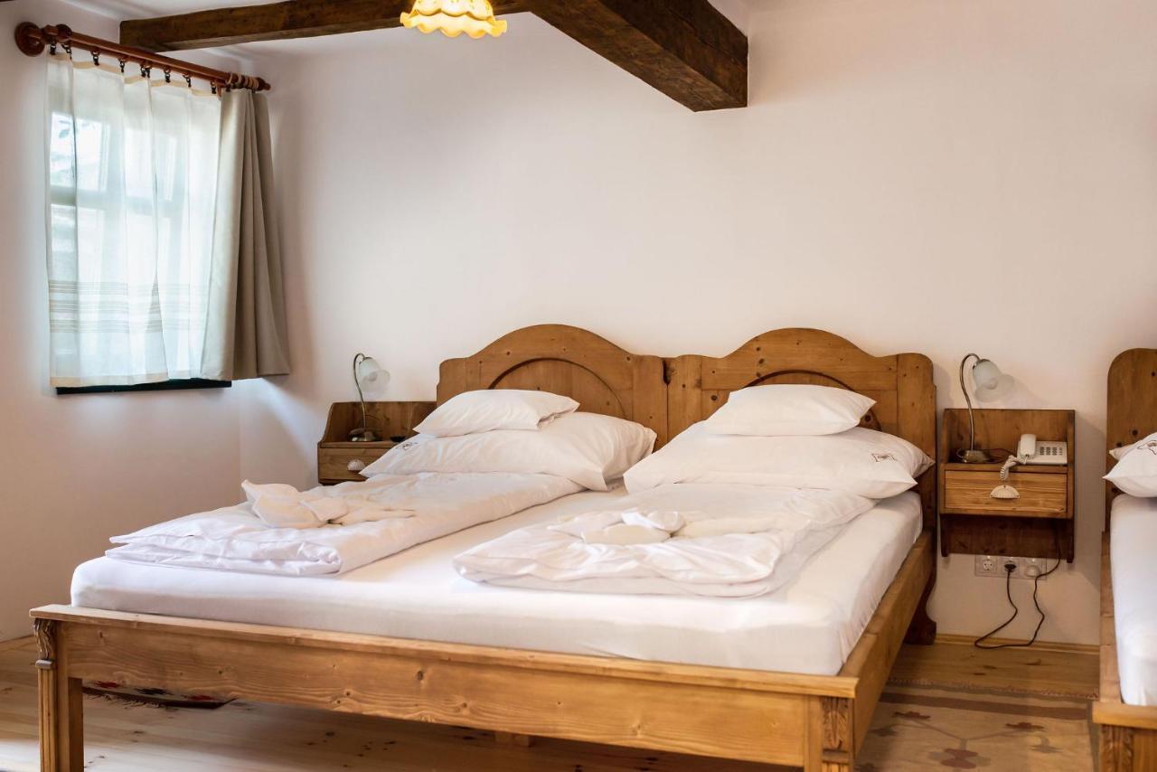 Szent Gellert Borhaz Es Vendegfogado Bed and Breakfast Makó Exteriör bild