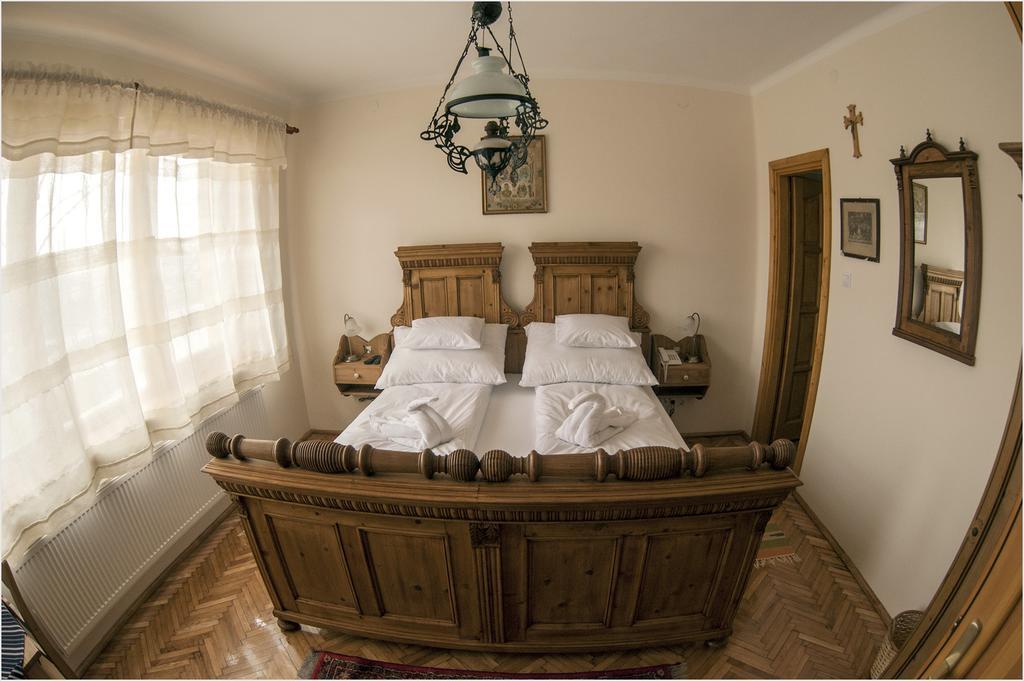 Szent Gellert Borhaz Es Vendegfogado Bed and Breakfast Makó Exteriör bild