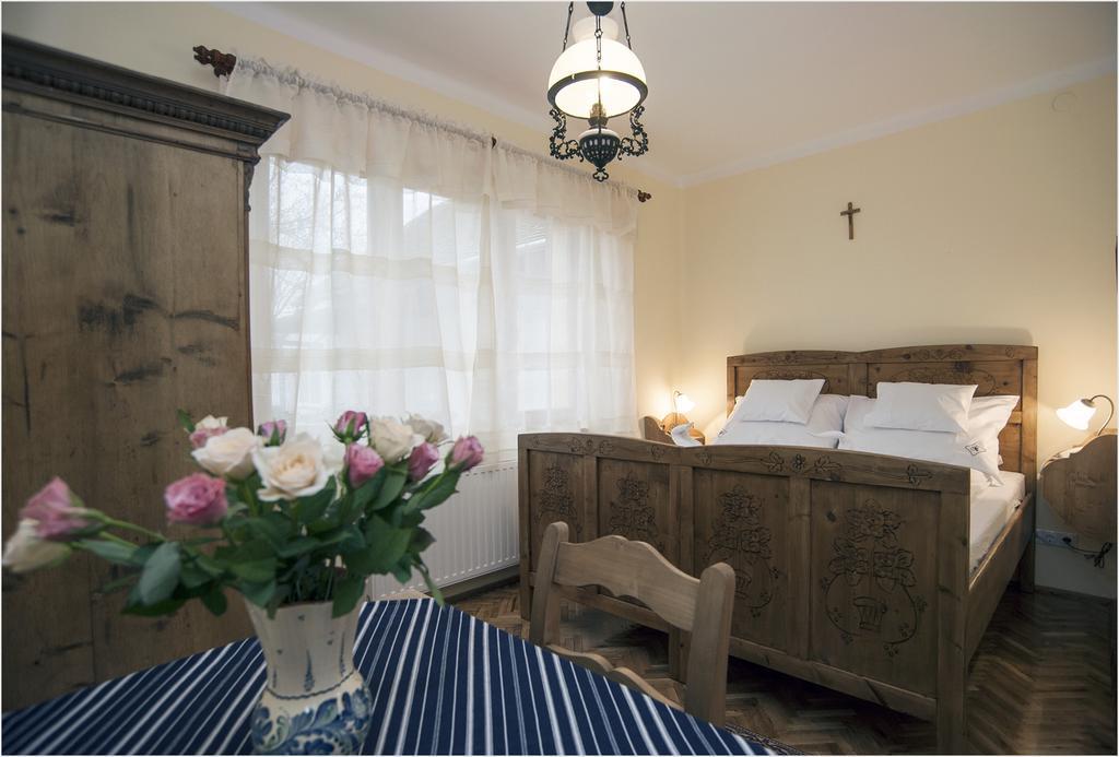 Szent Gellert Borhaz Es Vendegfogado Bed and Breakfast Makó Exteriör bild
